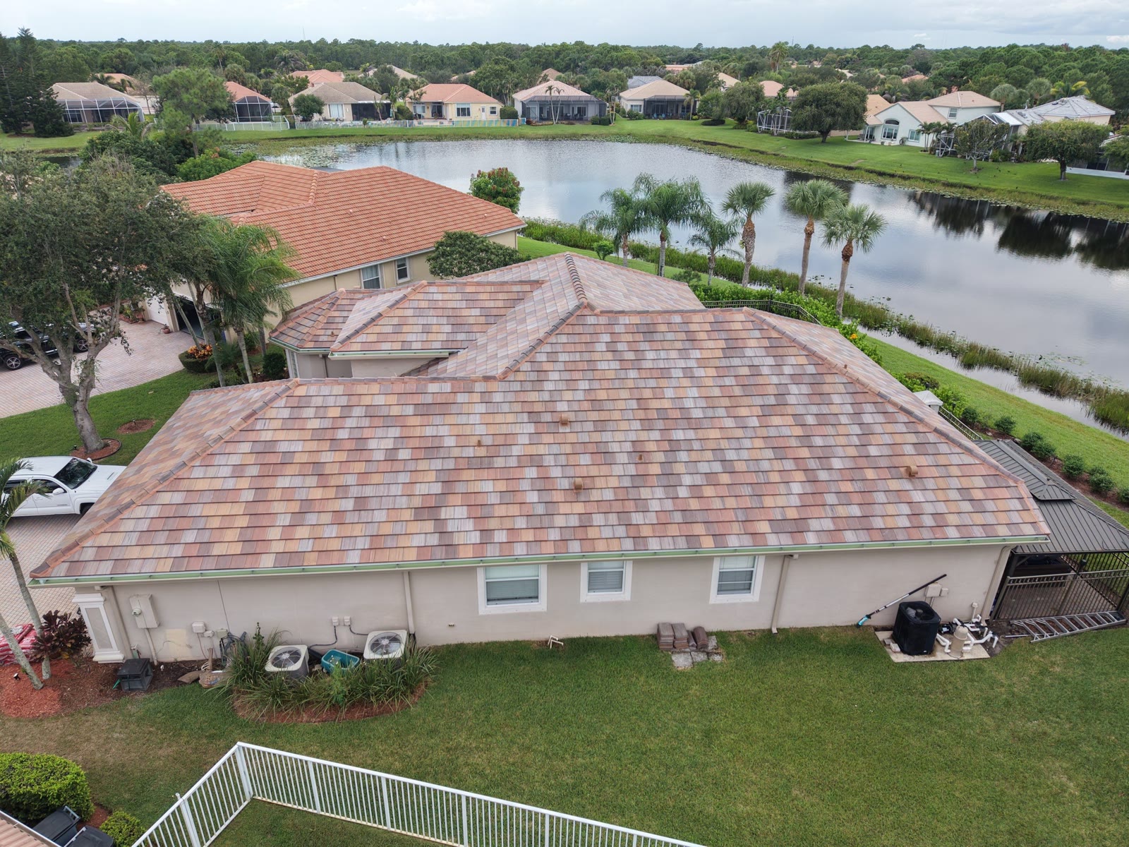 Completed roofing project in Stuart, Florida