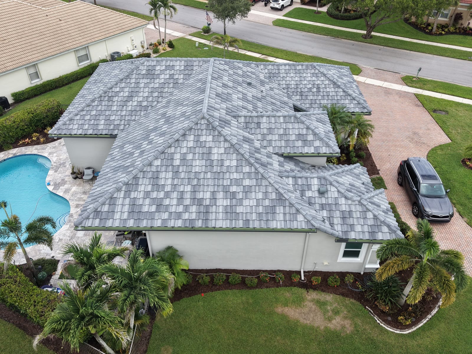 Completed roofing project in Stuart, Florida